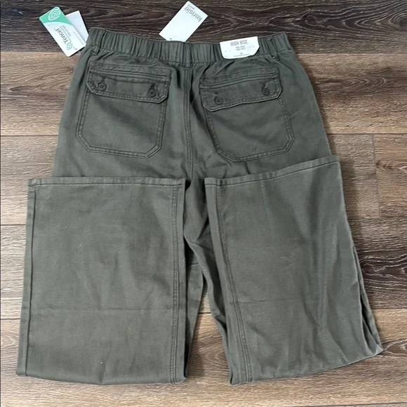 Kensie Olive Wide Leg Pants NWT - Picture 8 of 8